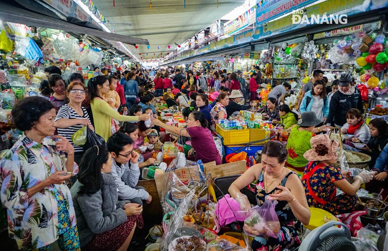 꼰 시장 Chợ Cồn 다낭
