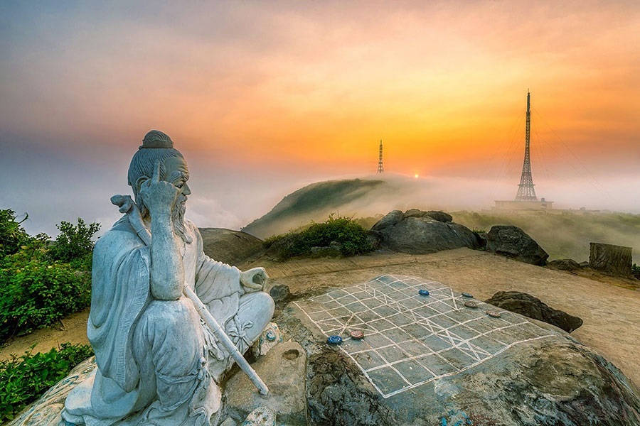 반꼬 정상 Đỉnh Bàn Cờ 손짜 다낭