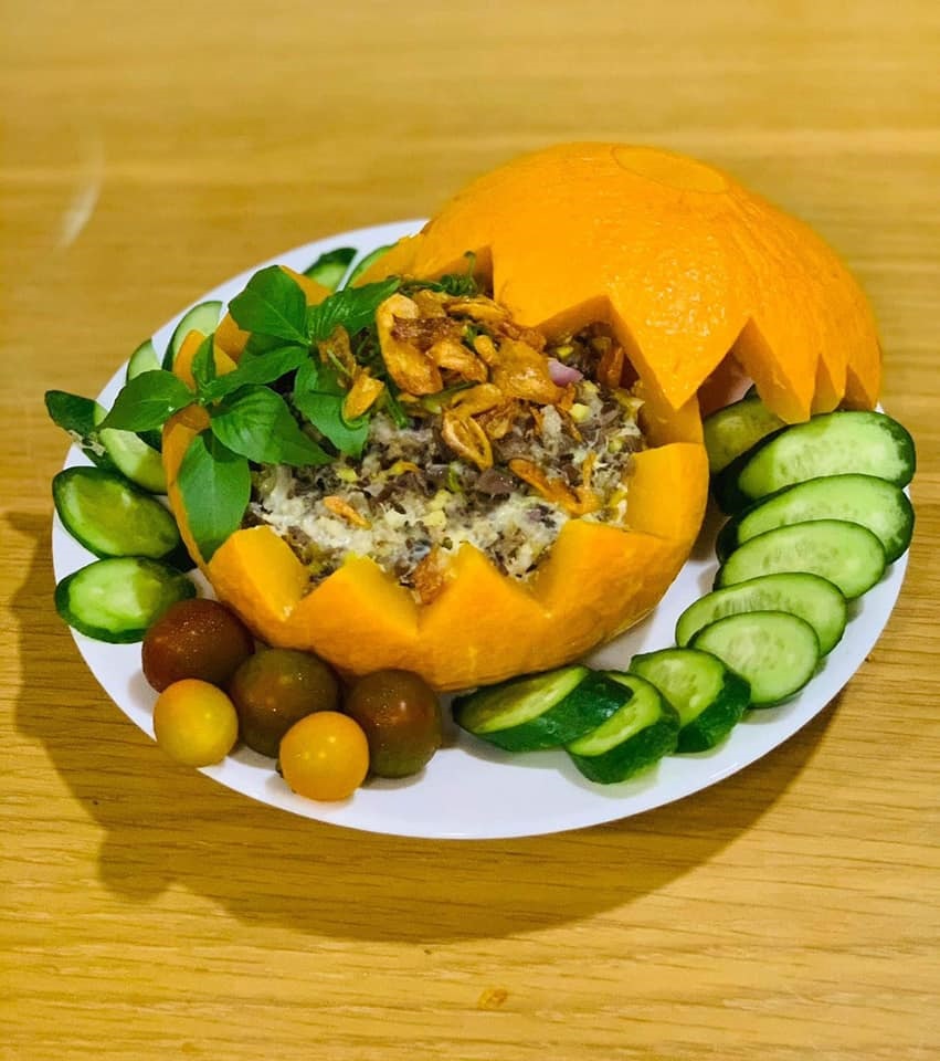가 느엉 뜨우 러우 Gà Nướng Tửu Lầu 닭구이 달랏