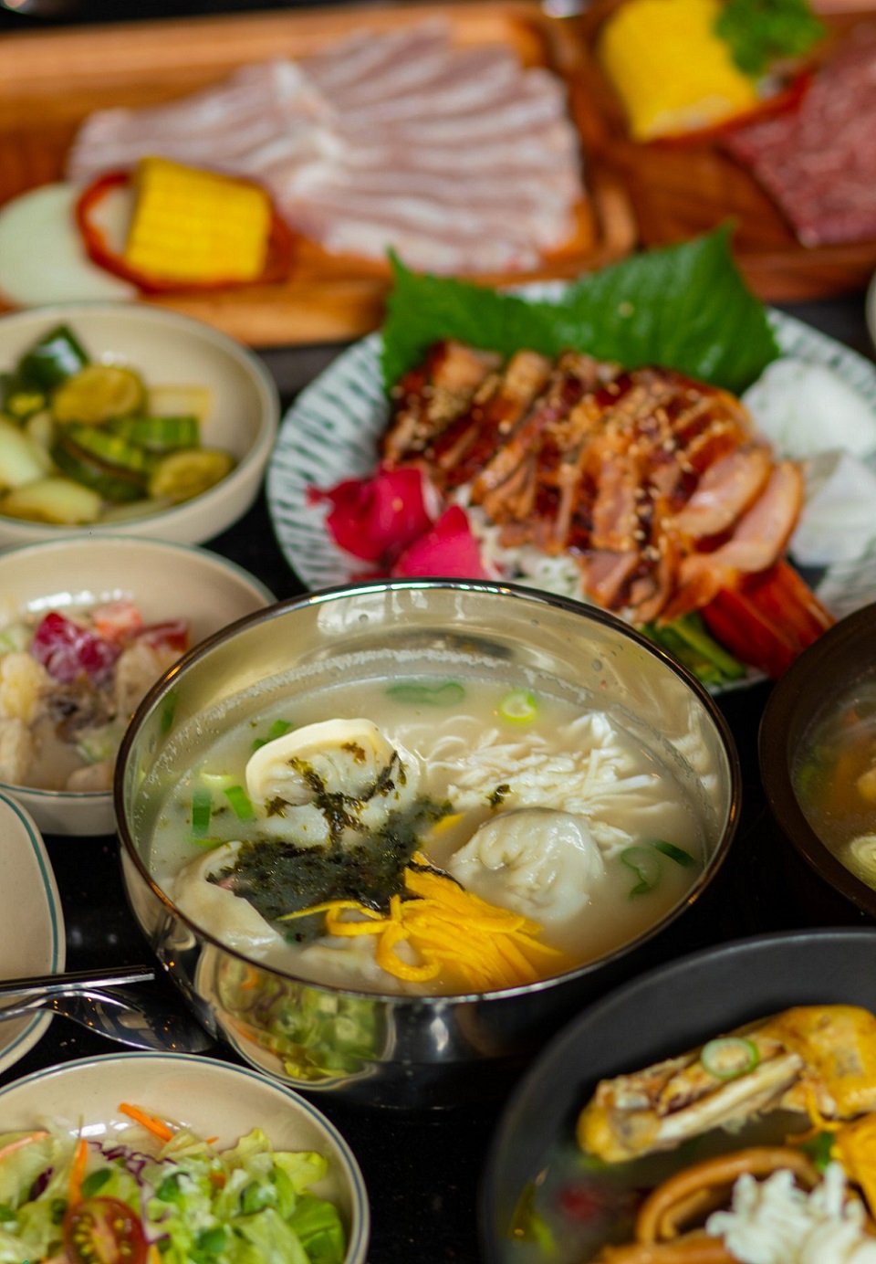 맘스 키친 (Mom's Kitchen 한식당)