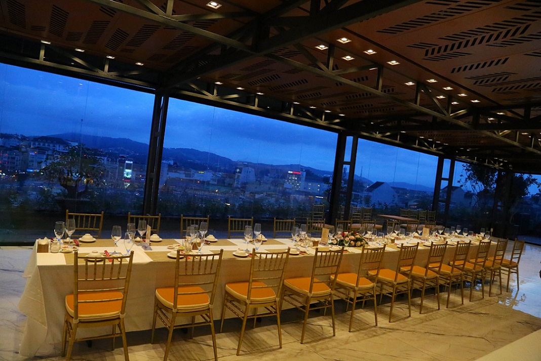솔트/소이 식당 (Hôtel Colline) 달랏
