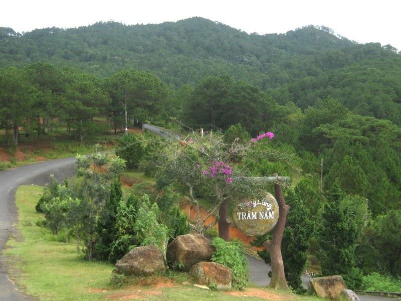 짬남 계곡 식당 (Thung Lũng Trăm Năm) 달랏