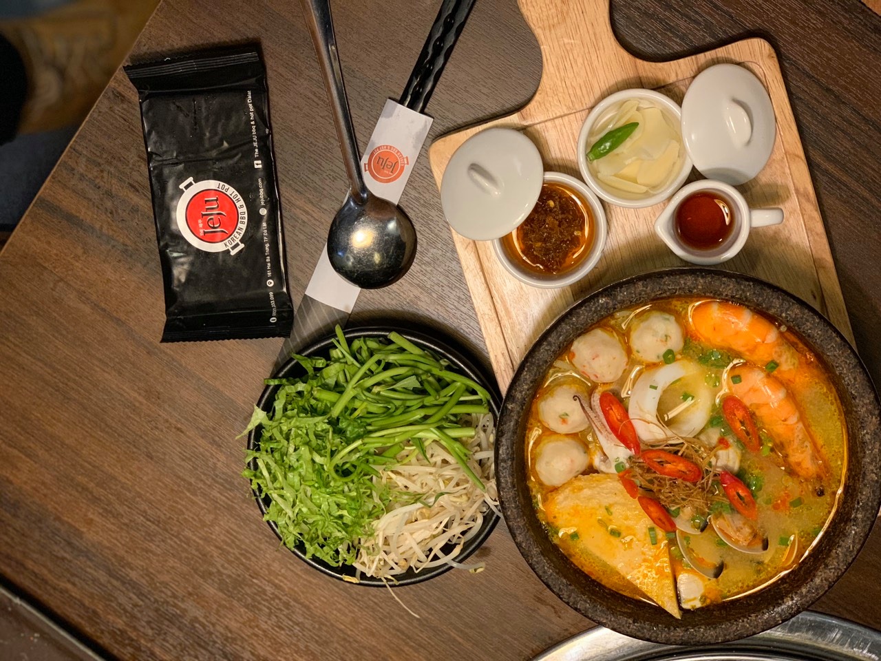더 제주 The Jeju BBQ & Hotpot 달랏