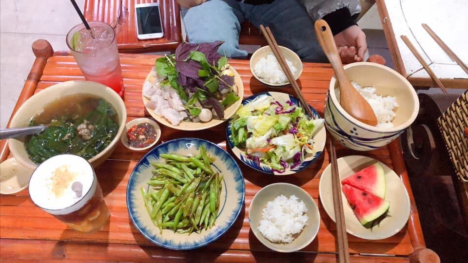 띠엠 껌 메리 Tiệm cơm Mêli 달랏