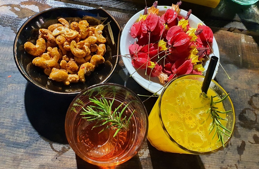 포 덴 롱 술집 Tiệm rượu phố đèn lồng 달랏