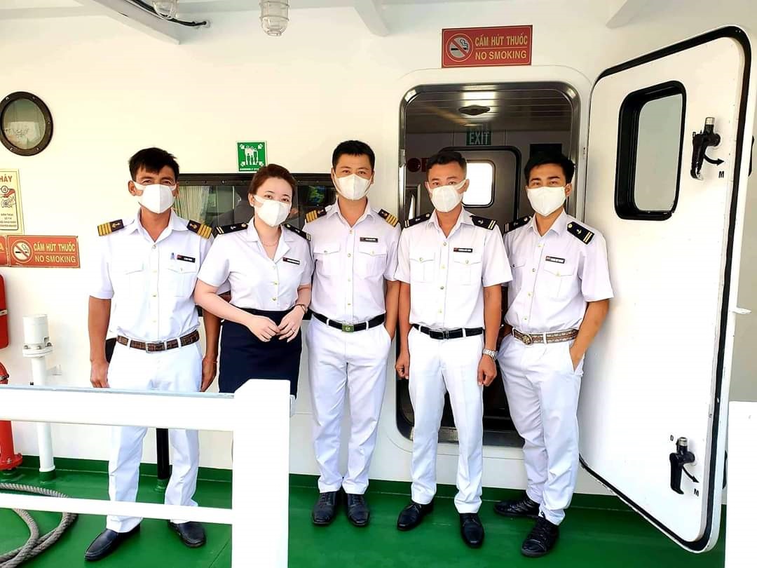 호치민에서 붕따우까지 이동하는 고속 페리 티켓