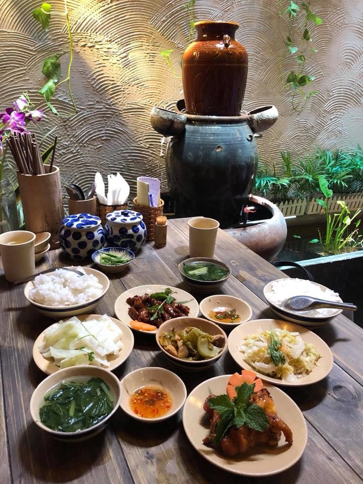 꼬무냐 쭈온쭈온낌 Cơm Nhà Chuồn Chuồn Kim 냐짱