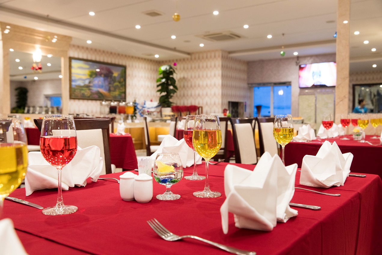 갈리오트 호텔 레스토랑 Galliot Hotel Restaurant 냐짱