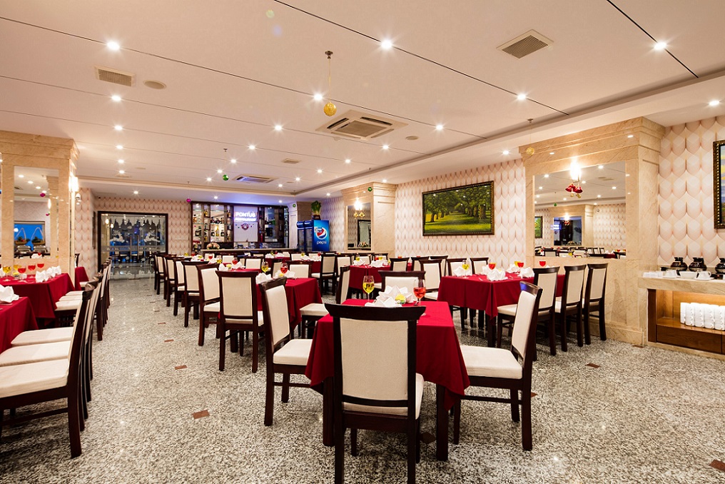 갈리오트 호텔 레스토랑 Galliot Hotel Restaurant 냐짱