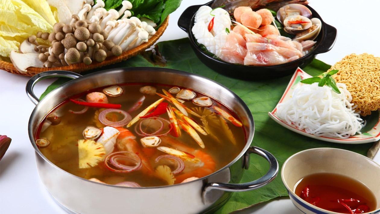 탑바 온천 레스토랑 Tháp Bà Hot Spring Restaurant 냐짱