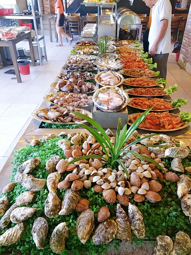 잘로 비엔찌에우 BBQ 뷔페 Zallo Viễn Triều 나짱