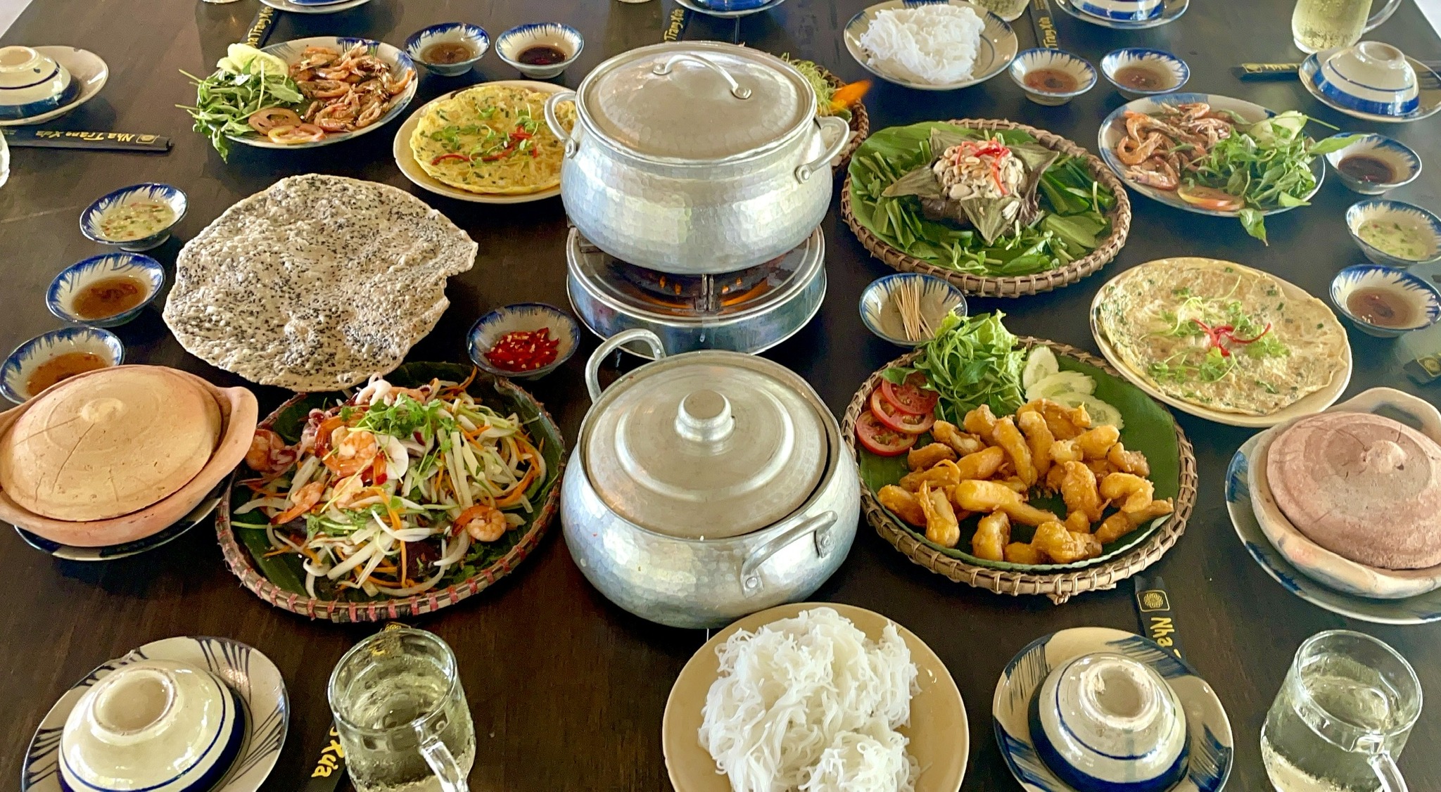 나트랑 수아 식당 Nha Trang Xua Restaurant 