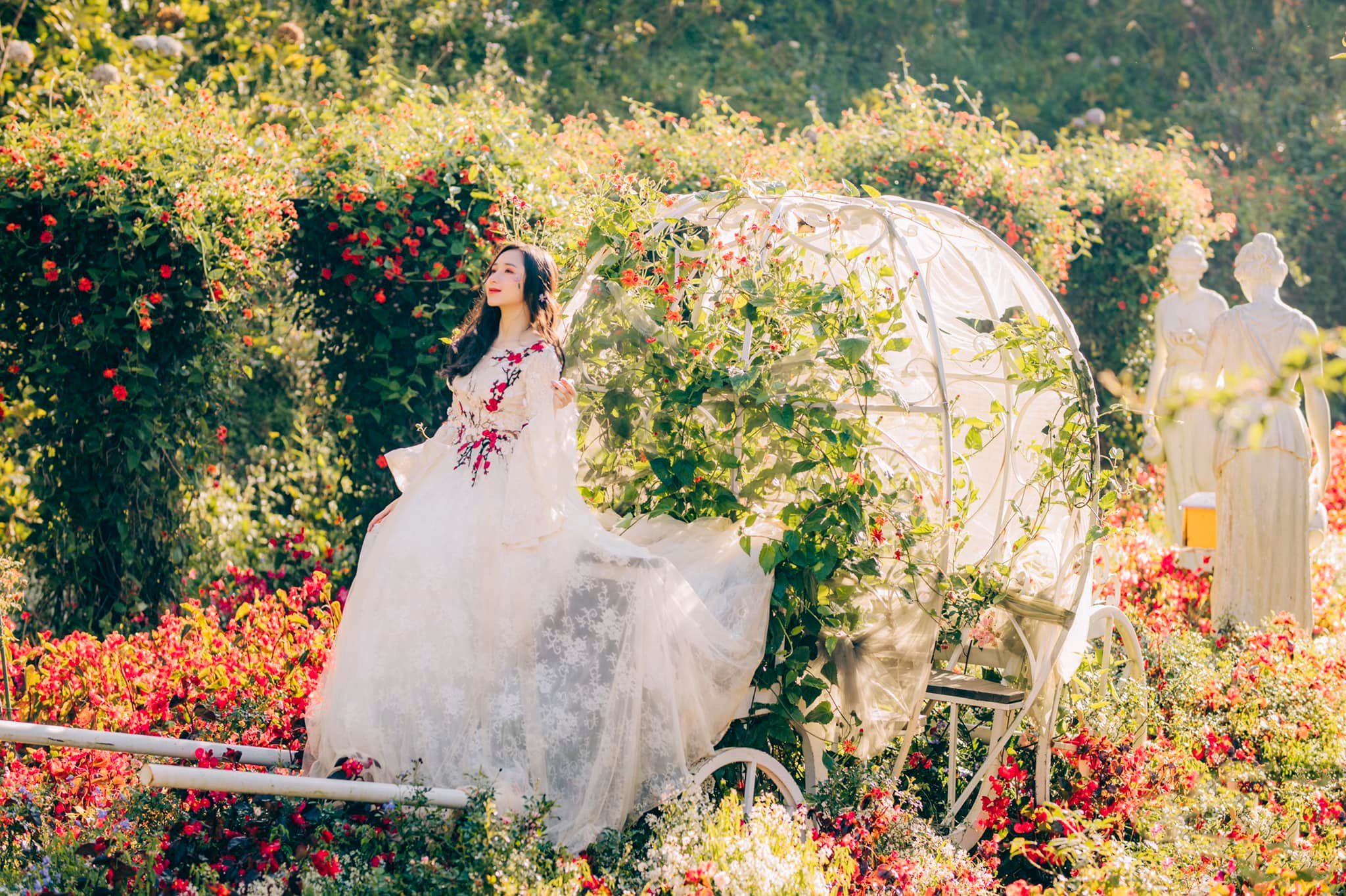 F 꽃밭 카페 F Cafe Dalat Flower Field