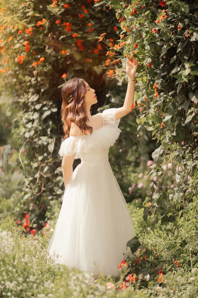 F 꽃밭 카페 F Cafe Dalat Flower Field
