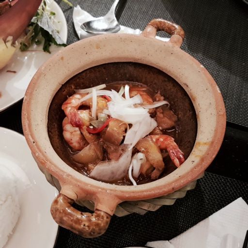 마담프엉 식당 Madam Phuong Restaurant