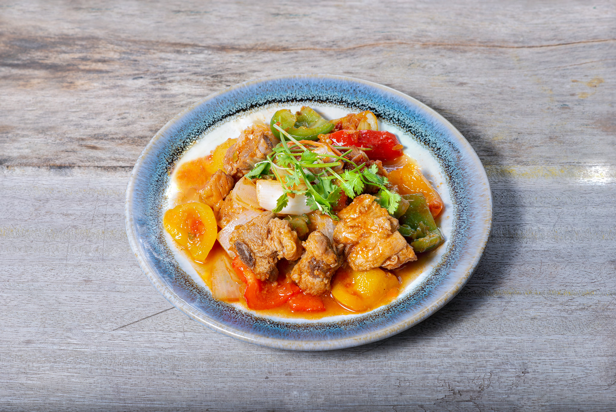 놈놈 식당 Nom Nom Restaurant