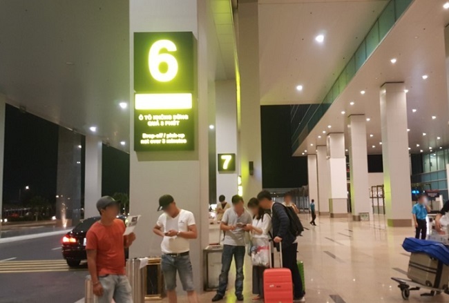 [16인승차] 하노이 공항 픽업/샌딩