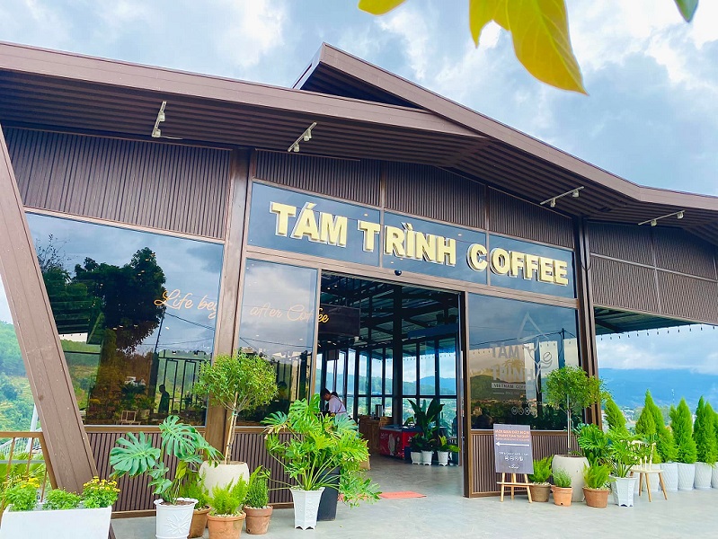 Tam Trinh Coffee Experiences