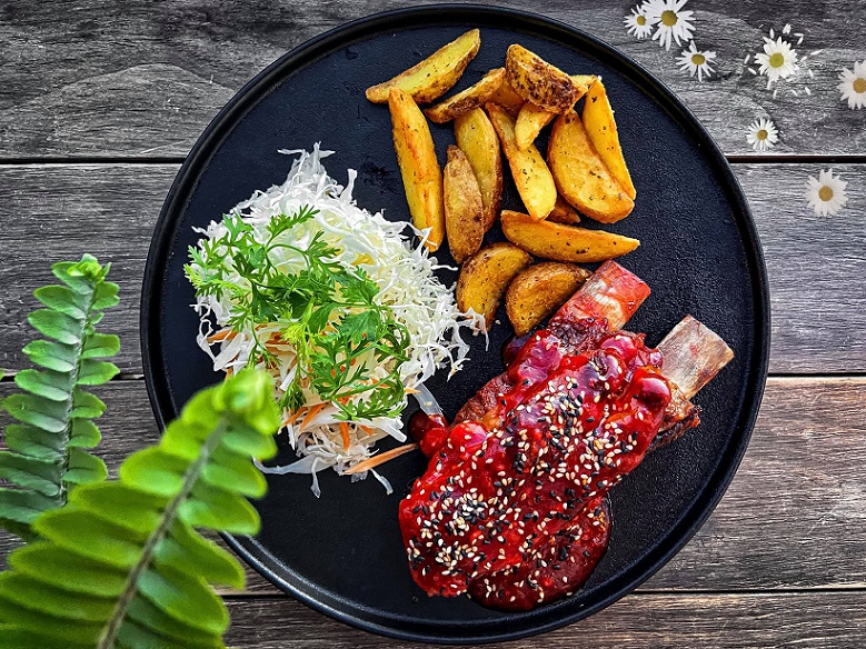 추온추온 비스트로 바 Chuồn Chuồn Bistro & Bar 푸꾸옥