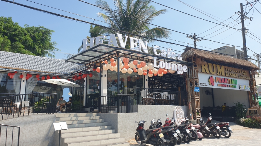 헤븐 카페 & 라운지 (Heaven Cafe & Lounge)