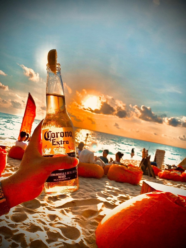 옥센 비치 바 클럽 OCSEN Beach Bar & Club 푸꾸옥
