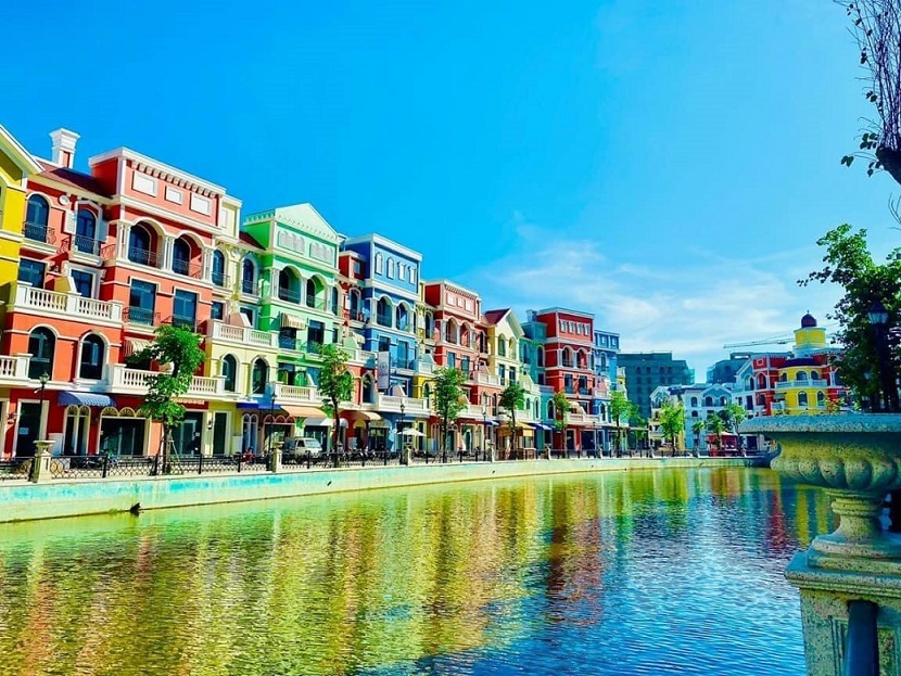Colors of Venice 공연 (그랜드 월드, 푸꾸옥)