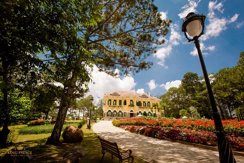 달랏의 화려한 바오 다이 궁전을 방문할 만하나요? (궁전 I & II)