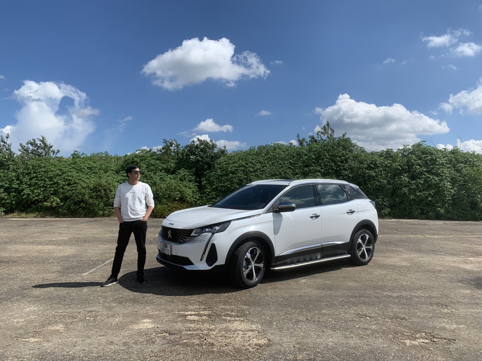 한국어 가능한 티그룹 사장인 운전기사가 포함된 달랏렌트카 서비스의 편리함을 파악