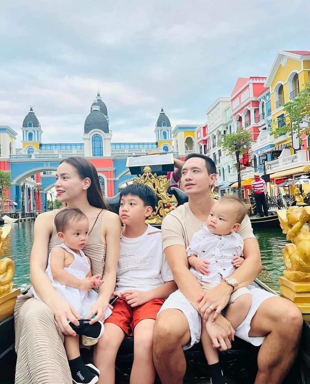 베네치아 곤돌라 보트 Venice Gondola 그랜드 월드 푸꾸옥